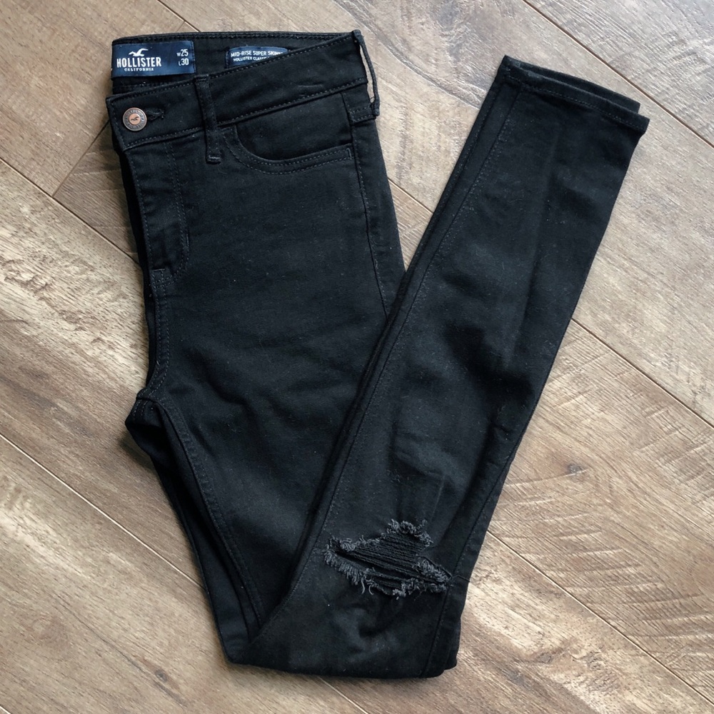 Hollister Mid-Rise Super Skinny Jeans with Rips